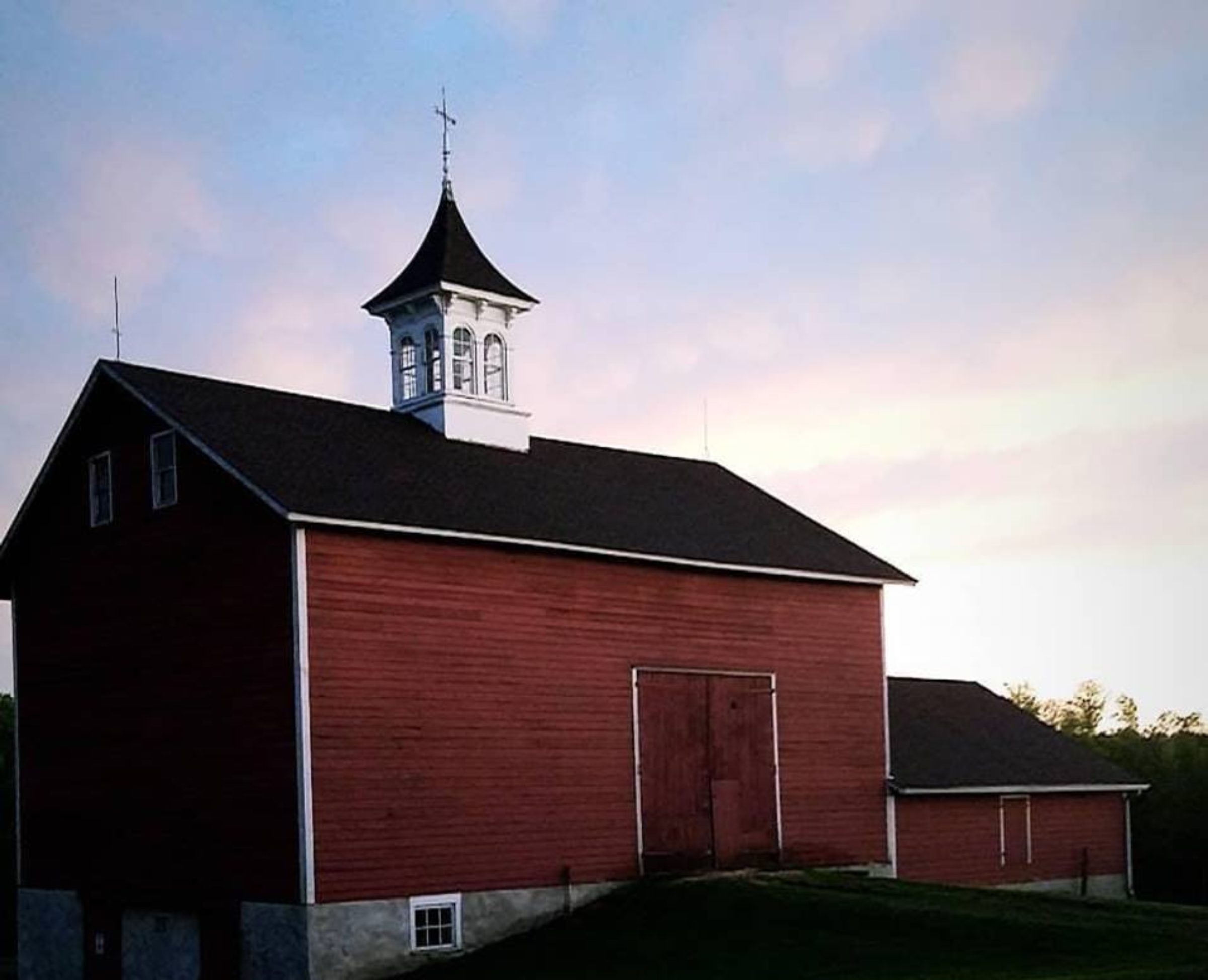 cropped-big-barn-8.jpg